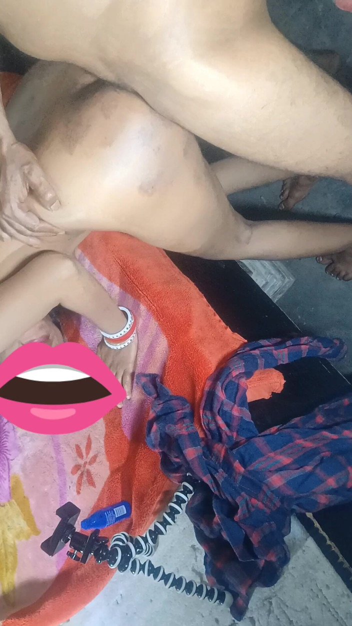 Mrandmrsvema22: Anal dostawy pieprzyć moją ciasną okrągłą dupę ponownie nago