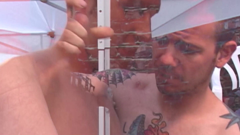 SEXUAL SIN GAY: 精液男人场景-3_cock在恶毒的twks之间吮吸射精液