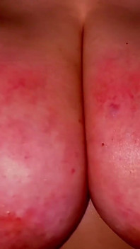 Трах цицьок мілфи 4