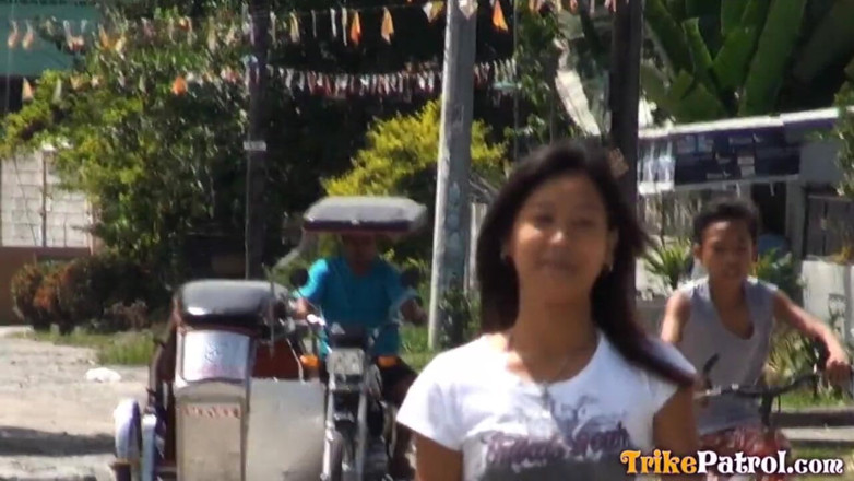 Trike Patrol - Tuk Tuk Patrol: Awek coklat dikongkek zakar asing