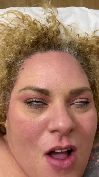Curvyliz9: Un buon orgasmo