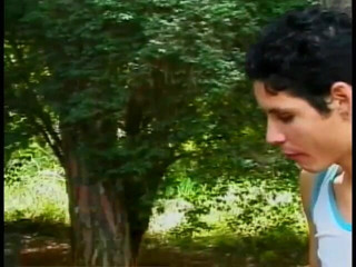 Hot TRANSformations: Young boy wraps his lips around sunburnt shemale Luciana's dong...