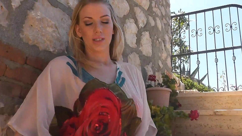 DanielleMaye: Biquíni joi