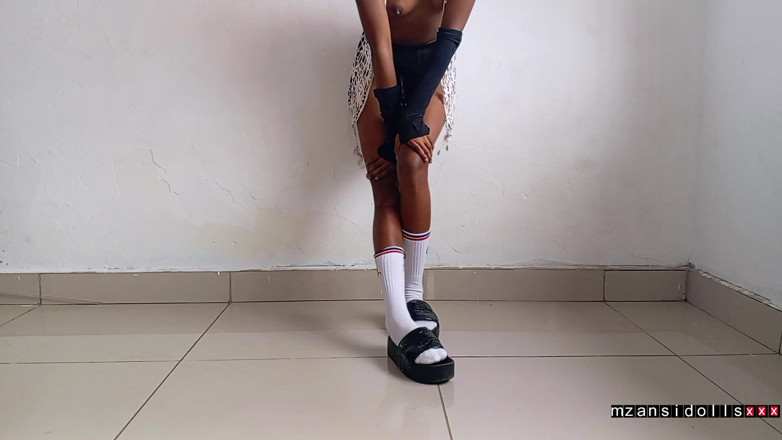 mzansionlyfan: 18 Year Old Teen Fucked Against the Wall
