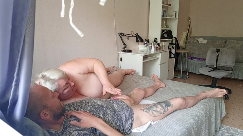 Zona901: The Neighbor Grinds My Cock with Her Mouth and Gets...
