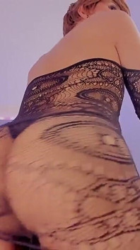 O Sexy E Fofo Femboy Ken Explora Sua Bunda Gorda Com Brinquedos