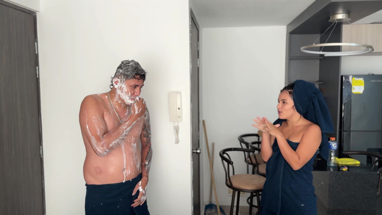 Amateurs productions: My Slut Neighbor Asks Me to Bathe in My Apartment...