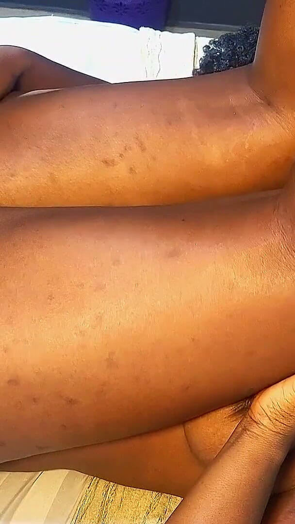 Yakeeporn: Grote zwarte lul kleine kut neuken zo goed