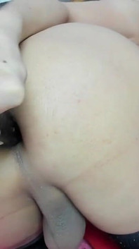 Éjaculation rapide sur mon ventre