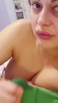 Von Hinten Der Kamera Kam Ich in Mein Höschen, Rosalina Love