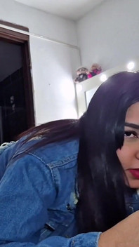Beni böyle mi yoksa daha hızlı mı sikiyorsun?