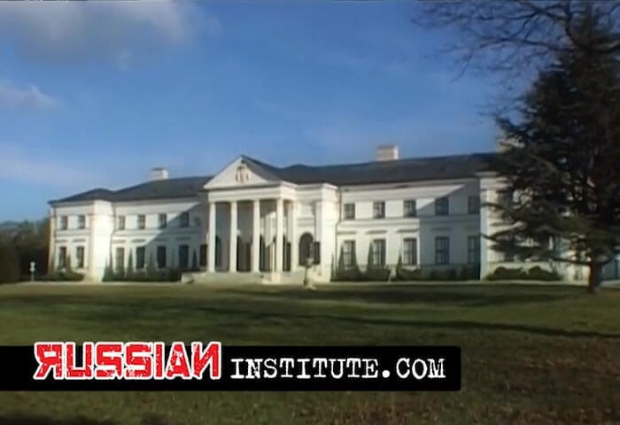 Russian Institute: สามคนเย็ดตูดกับซาร่าทเวนและเลียเมจิก