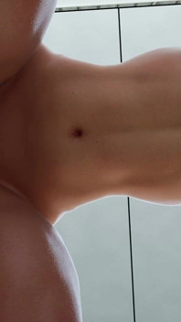 MILf College-lehrerin wird von jungem hengst vollgespritzt - animierter Hentai-porno - milfy city