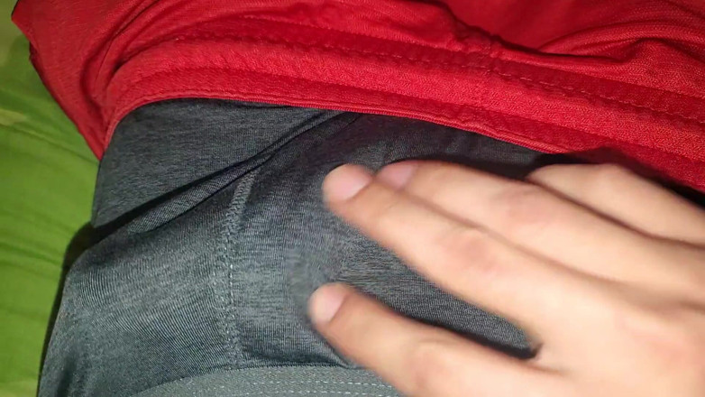 Officialztwink: Frotar polla, chat de 19 años