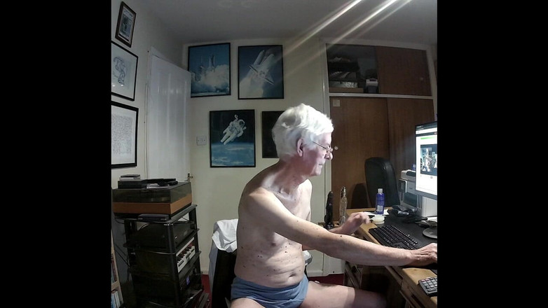 bigears: Powolny pasek, czat i obrzeża