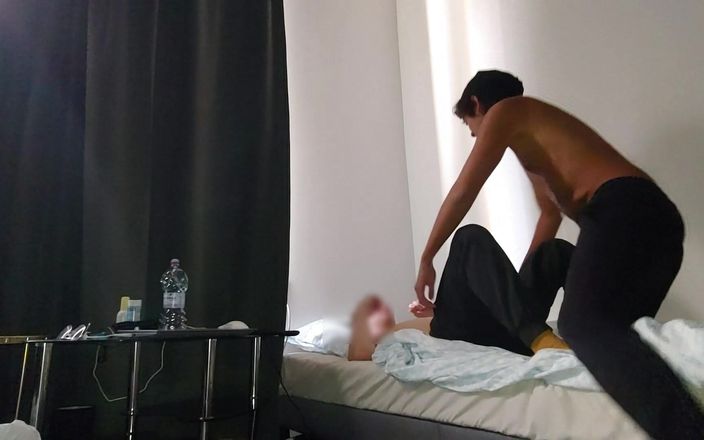 LeoTeenLatinos: Austrian Student Tries Gay Sex for the First Time