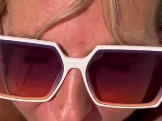 InternalDrive: Hot MILF Drains Balls