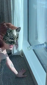 Sky Kitty la prend par les deux bouts !