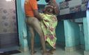 Telugu-fuckers: Seks anal gaya doggy sama istri telugu di dapur sambil...