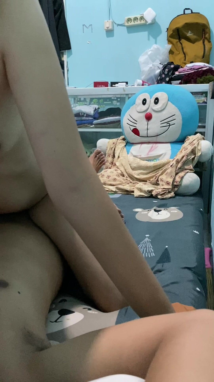 Bella Ivanka: ヒジャブ姿の女の子を誘惑する ついにセックスしたいと願う