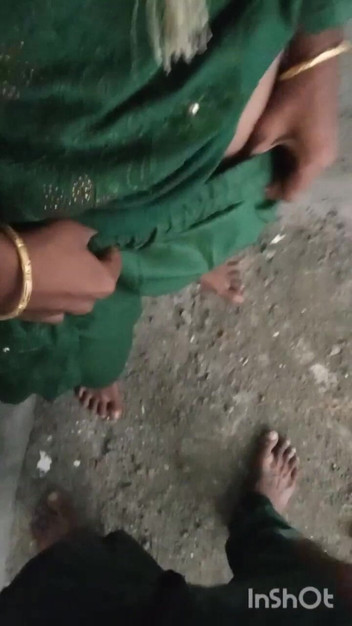 AmpleOunce283: Teman wanita panas Telegu menghadap teman lelaki bangalinya untuk tapak...