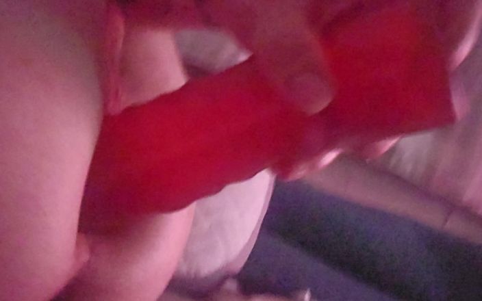 Thongass: Анальная мастурбация