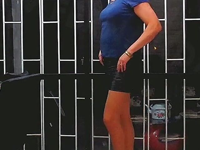 Crossdresser Fernanda Gomez in a Hair Salon (TV Fernanda)