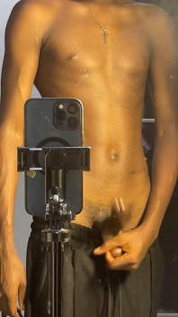 Slim Twink Show Big Dick