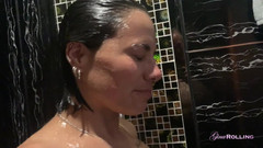 GinaRolling: 漂亮的秘书满足老板的需求