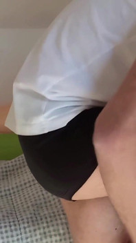 Păpușile sexuale fac sex masturbare