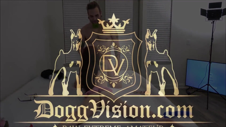 DoggVision: Z kundičky do pusy 3ka tetování