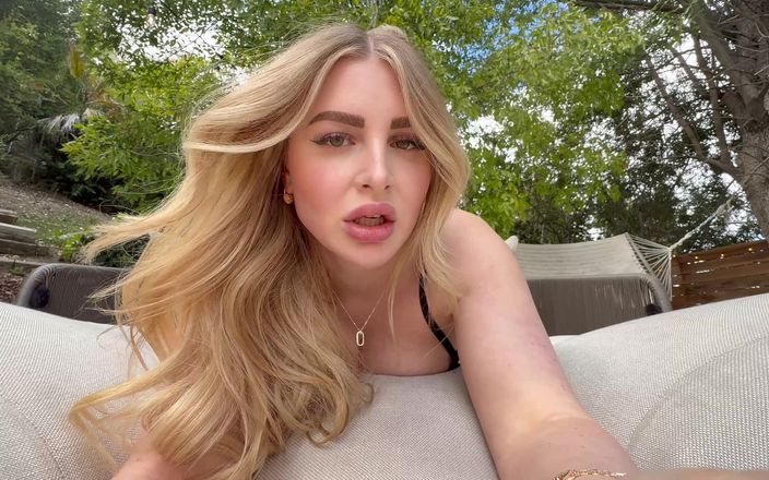 Alfiecinematic: Mijn pov met geil blond meisje Madison Lanez