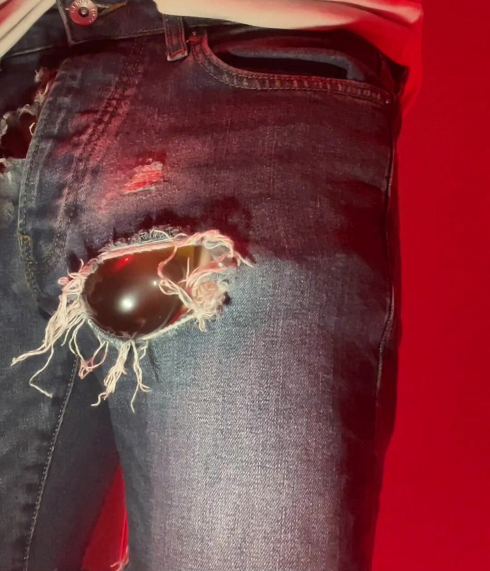 AmateurBoysPissing: Amateur Boy Pissing in a Condom