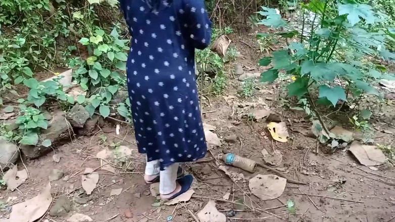 Queenrima: Bhabhi zarezervovaná na silnici pro 500 rupií a ošukaná doma - Super...