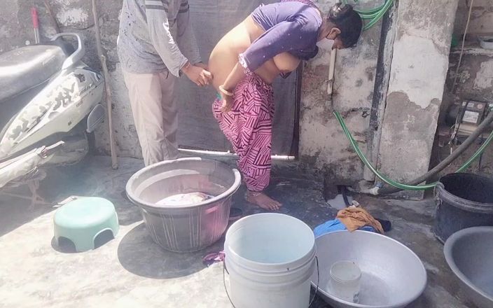 Your love geeta: Soție futută în timp ce spăla haine