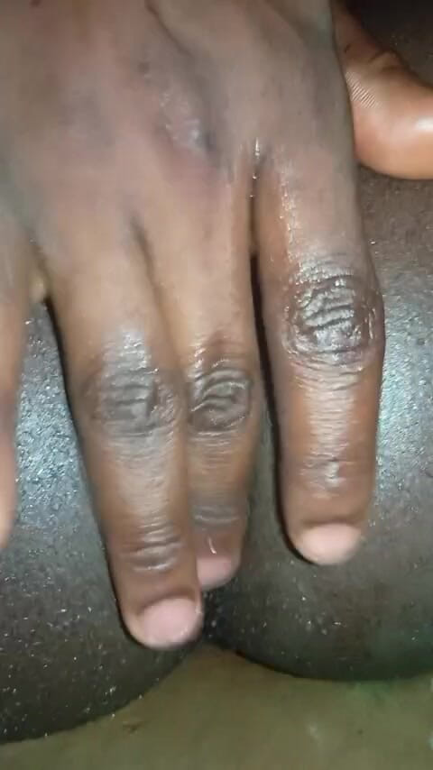 Africatrans: 乌木贵宾乱搞他的妹子狂野。