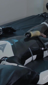 Rubberized [moment]