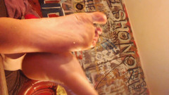 Lilly Disgrace: Škádlení sissy foot