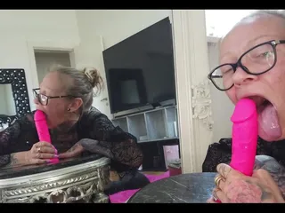 Skully inkson: Blowjob