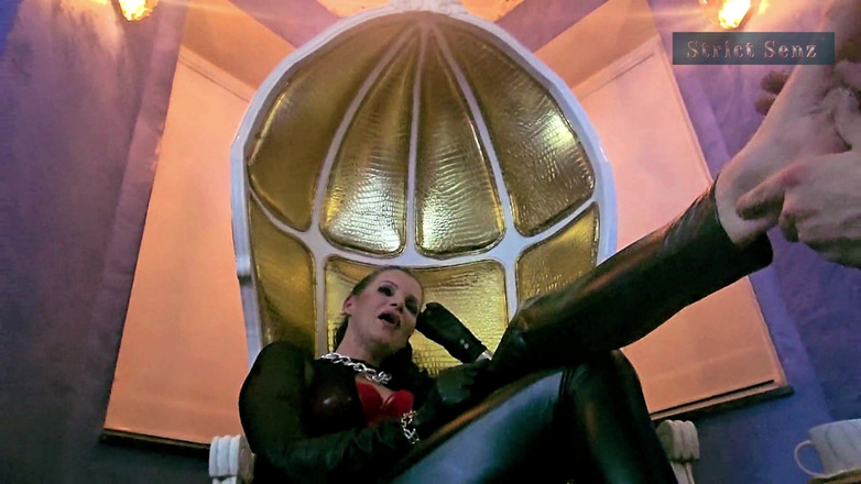 Strict Senz: Stina Stone Femdom Feetworship Barefeet Licking Foot Gagging by German...