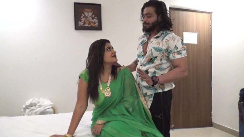 Jayanta Banik: A Desi Girl Called His Ex Boyfriend and Made a...