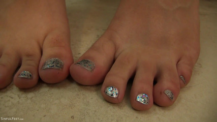 Sinn Sage: Worship Me Featuring Sinn Sage