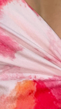 Ex-namorado de repente chegou em casa um dia e fez sexo com ela quando seu marido não estava em casa