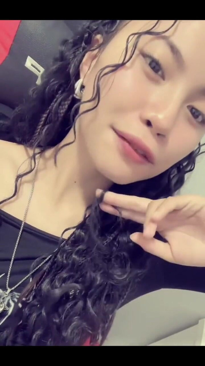 Cherrryblisss: Do You Like My New Hair?