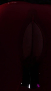 Modella sessuale pin up feticcio lentamente stuzzicando con un costume sessuale oleoso e lucido - video di halloween (arya Grander)