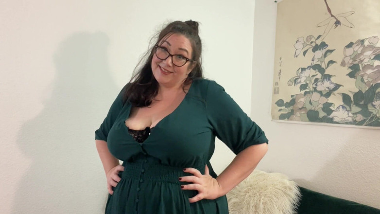 cutejayne: Milfka od vedle bukkake