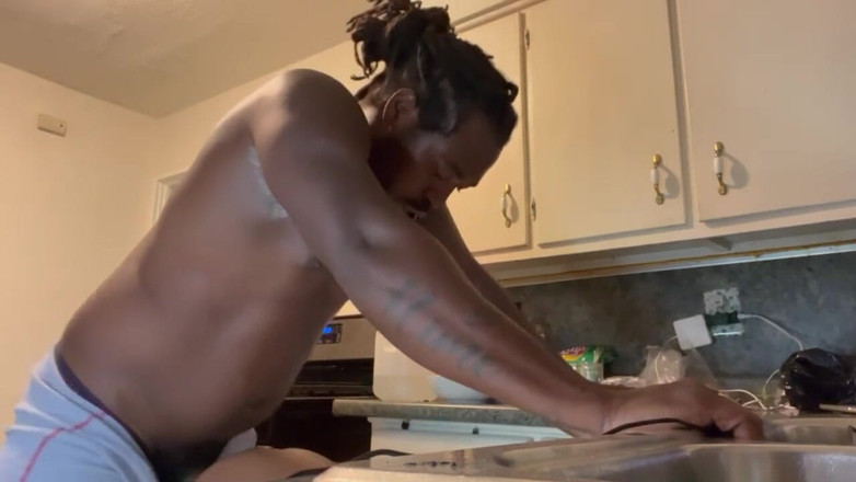 Fijii pornbox: Pantatku dientot habis-habisan di dapur sama pacarku, omg, jangan entot...