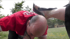 Mxtress Valleycat: Venkovní uctívání v průhledných botách