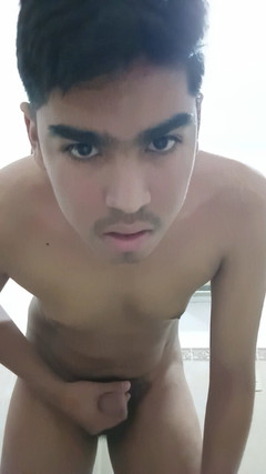 Alex Rivera: Il buon uomo sexy si masturba in bagno