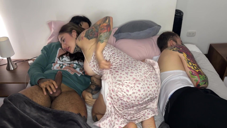 Samy Ortiz: Teman lelaki saya cuai dan saya akhirnya bercinta keras dengan...